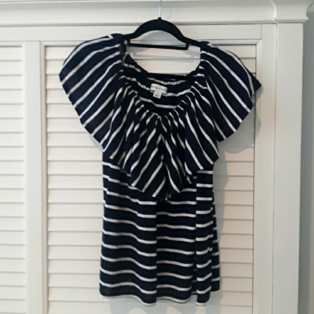 Ava Viv ruffled collar navy and white knit top. Very nautical.